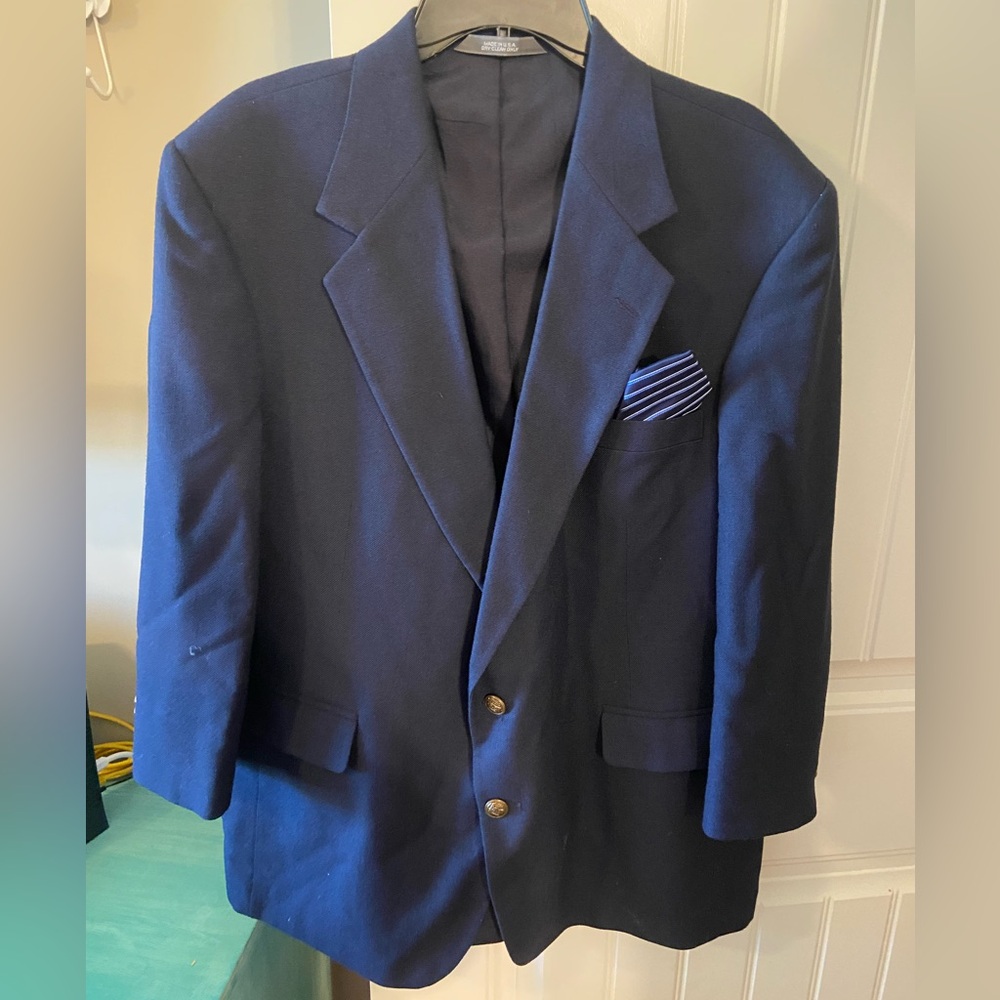 Men’s Suit Jacket Size Medium